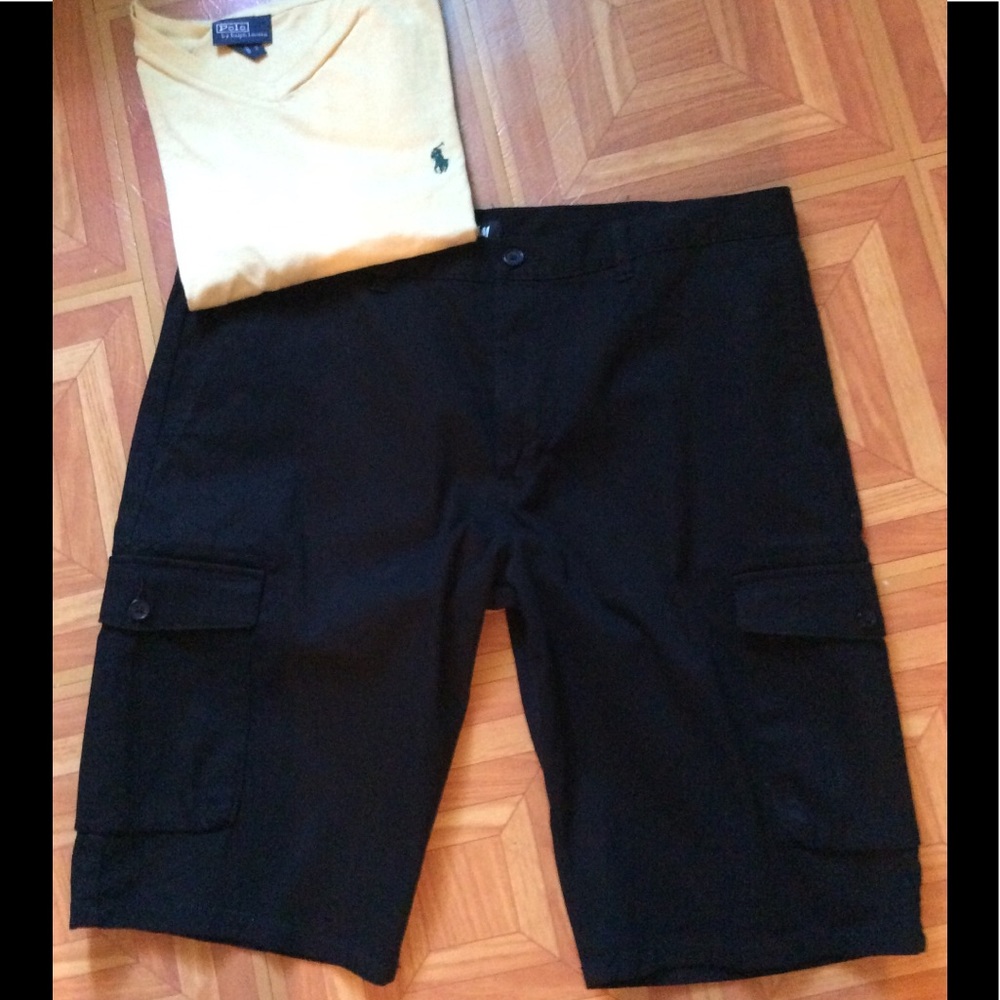 Men’s Black khaki H&M shorts size 38R